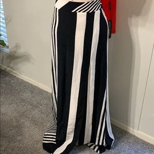🌺Twist brand Maxi Skirt